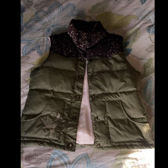 Old Navy Jackets & Blazers - Army green vest